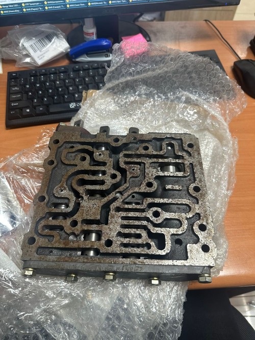 Распределитель КПП 100X2540023