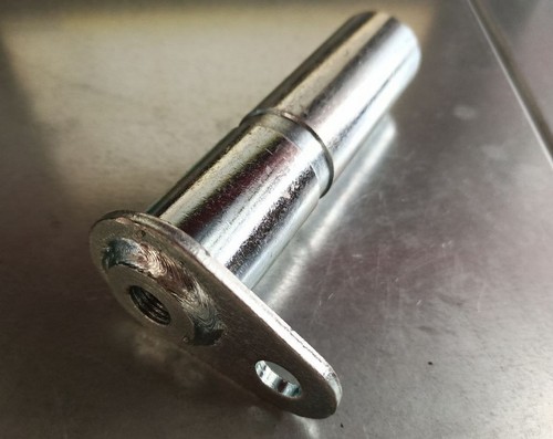 Палец цилиндра наклона D20B8-02021