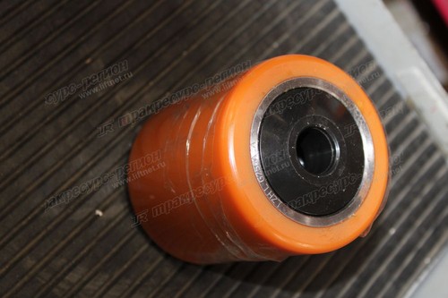 Ролик грузовой 83x100 PU