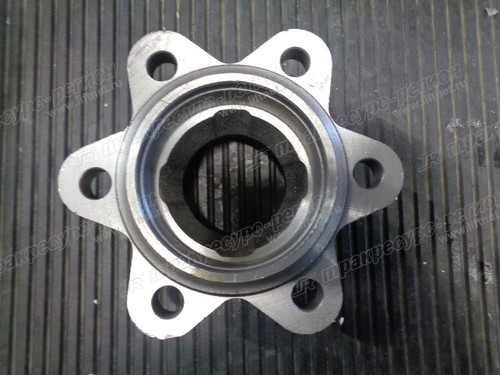 Ступица управляемого моста E2DEC47BA