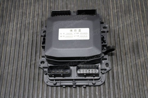 Блок предохранителей 60400010133