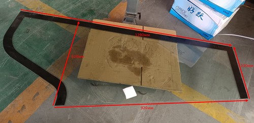 Стекло лобовое правое 4190000945