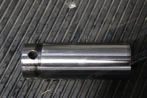 Палец отвала 304020002406