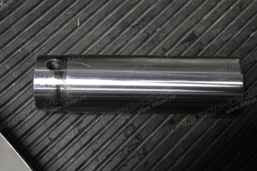 Палец цилиндра отвала-корпус 304020002408