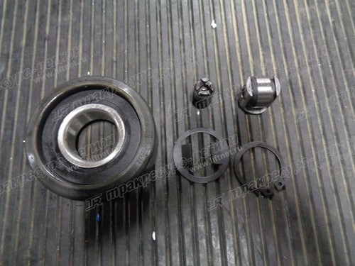 Ролик мачты 940200300052