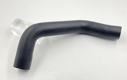 Патрубок радиатора нижний 91E01-10300