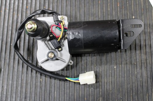 Мотор стеклоочистителя 802101246