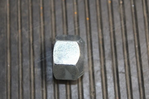 Гайка колеса 36402100379