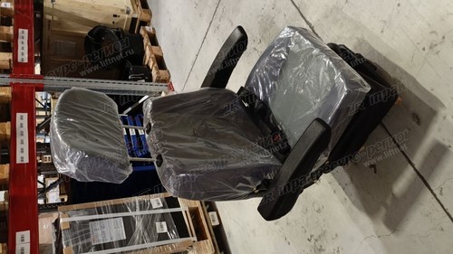 Сиденье CDM853G