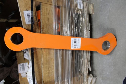 Тяга ковша правая CDM6205