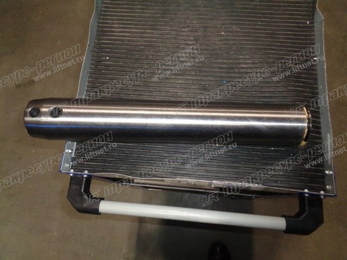 Палец тяги ковша нижняя CDM6205