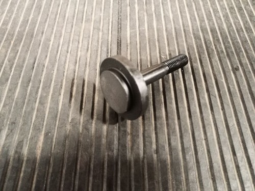 Болт 535918020017