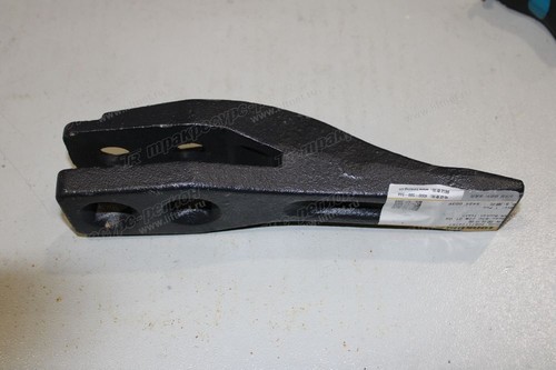 Зуб заднего/переднего ковша центральный 83C