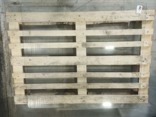 Стекло ветровое 60900021881