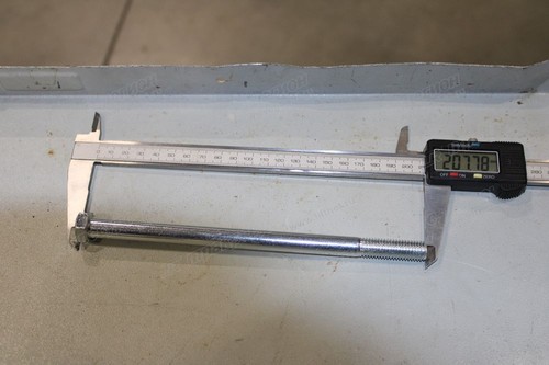 Болт M12*200 CDM83