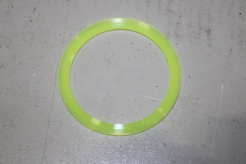 Сальник пальца поворотного цилиндра нижний CDM83