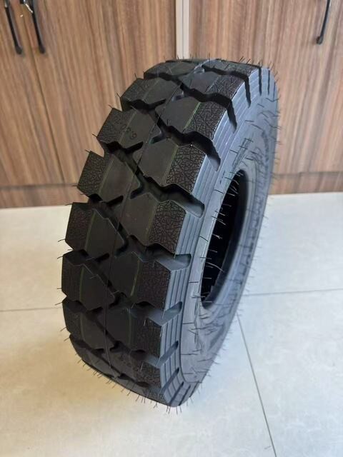 Шина LNP X-ROBUST 300-15 20PR