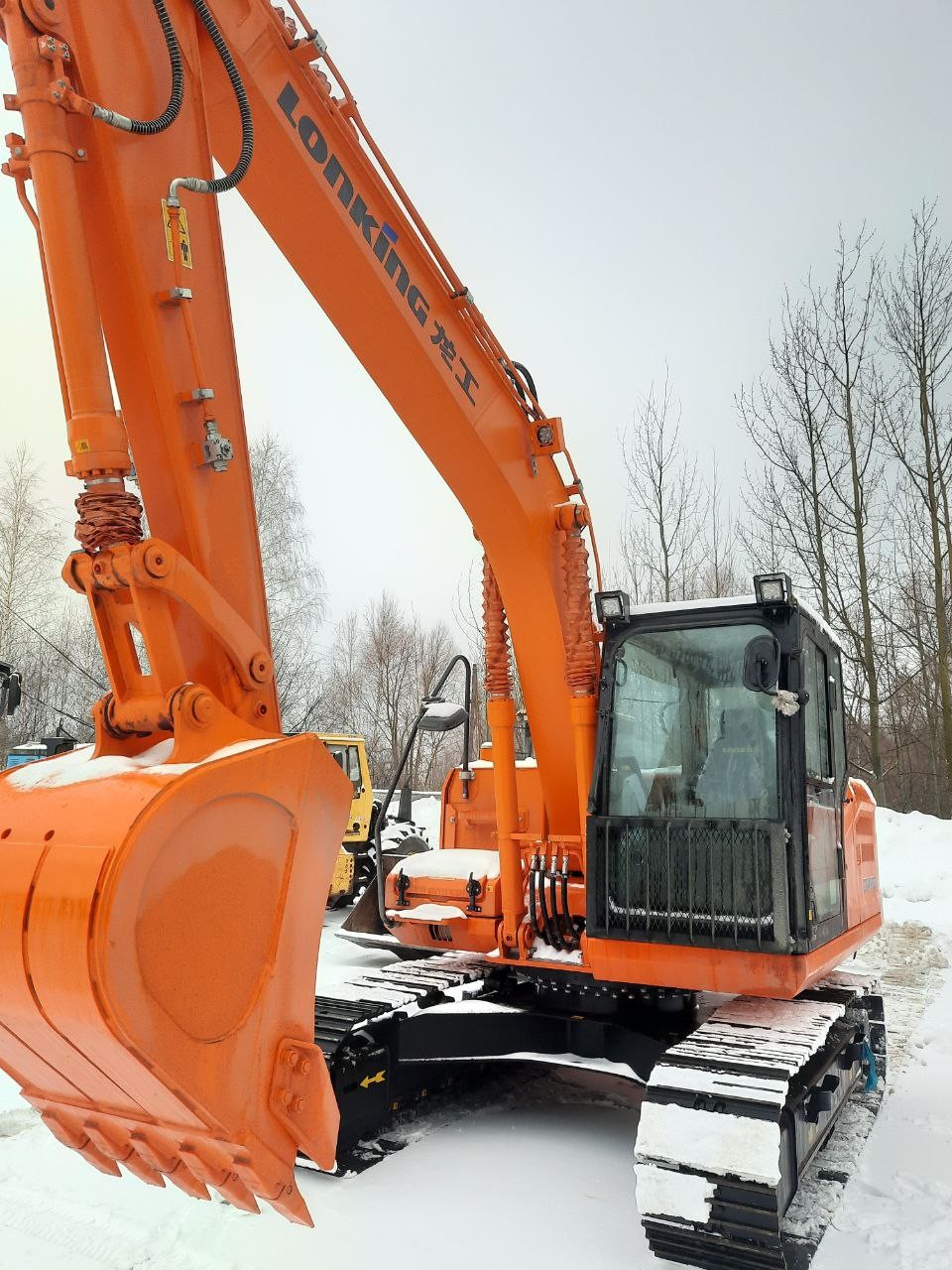 Купить гидравлический экскаватор Lonking CDM6135